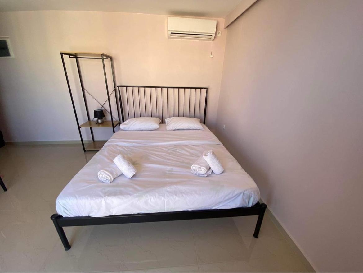 Appartement Lavrio 1Bdr Penthouse 7 Min On Foot From The Port Extérieur photo